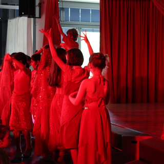 rotasia2017_08 Montessori-Schulzentrum Leipzig - Neuigkeiten Grundschule - Schau mal durch die rote Brille