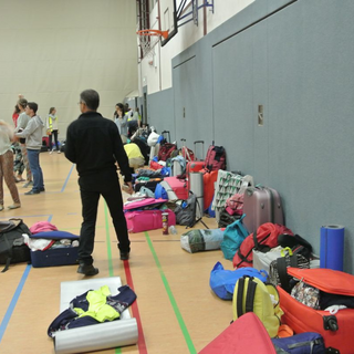 spanierinth_01 Montessori-Schulzentrum Leipzig - Neuigkeiten Grundschule - Unsere Turnhalle ist auch ein Hotel