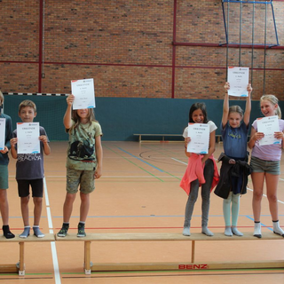 sportfestausw2018_05 Montessori-Schulzentrum Leipzig - Neuigkeiten Grundschule - Auf die Bänke, fertig, los!