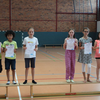 sportfestausw2018_12 Montessori-Schulzentrum Leipzig - Neuigkeiten Grundschule - Auf die Bänke, fertig, los!