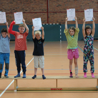 sportfestausw2018_13 Montessori-Schulzentrum Leipzig - Neuigkeiten Grundschule - Auf die Bänke, fertig, los!