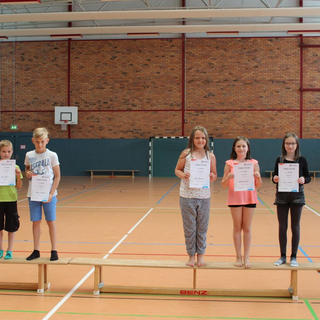 sportfestausw2018_16 Montessori-Schulzentrum Leipzig - Neuigkeiten Grundschule - Auf die Bänke, fertig, los!