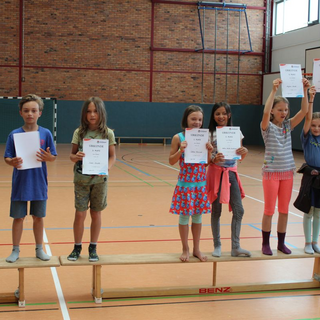 sportfestausw2018_19 Montessori-Schulzentrum Leipzig - Neuigkeiten Grundschule - Auf die Bänke, fertig, los!