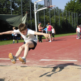 sportfest2013_12 Montessori-Schulzentrum Leipzig - Neuigkeiten Grundschule 2013 - Haltet den SPORT FEST!