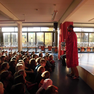 stmartin2014_2 Montessori-Schulzentrum Leipzig - Neuigkeiten Grundschule 2014 - Martin und sein Mantel-teil