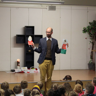 stmartinmdr_05 Montessori-Schulzentrum Leipzig - Neuigkeiten Grundschule - Sprechende Mäntel