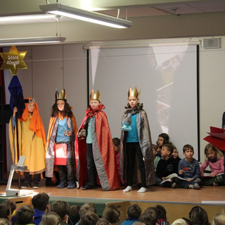 sternsinger2017_01 Montessori-Schulzentrum Leipzig - Neuigkeiten Grundschule - Gesunde, neue - Sternsinger