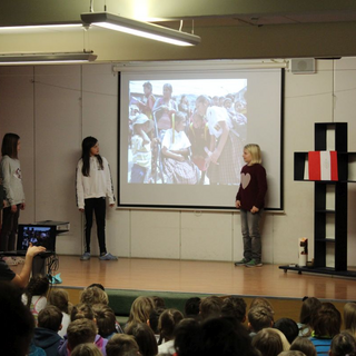 sternsinger2019_03 Montessori-Schulzentrum Leipzig - Neuigkeiten - Sternsinger im Schneetreiben