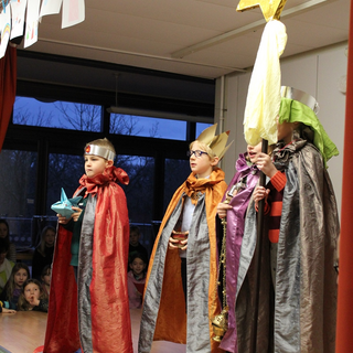 sternsinger_01 Montessori-Schulzentrum Leipzig - Neuigkeiten Grundschule - Sie kommen daher aus dem Morgenland