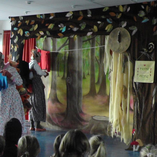 susiesquirrel_06 Montessori-Schulzentrum Leipzig - Neuigkeiten Grundschule - Do you know Susie Squirrel?