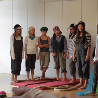 theater_juli_7 Montessori-Schulzentrum Leipzig - Neuigkeiten Grundschule 2013 - So ein Theater!