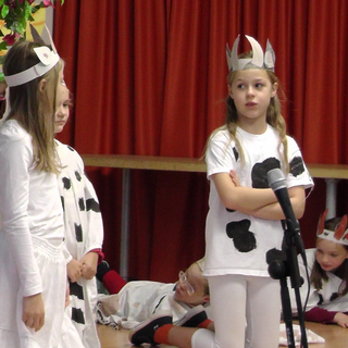 theaterthelma2014_06 Montessori-Schulzentrum Leipzig - Neuigkeiten Grundschule 2014 - Thelma - die weiße Kuh