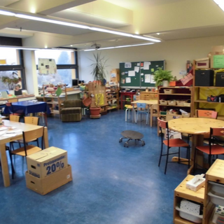 umzug-regdel_02 Montessori-Schulzentrum Leipzig - Neuigkeiten Grundschule - Gestrandet im Kosmischen Zimmer