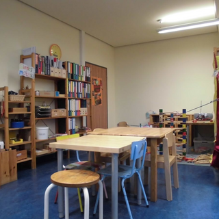 umzug-regdel_04 Montessori-Schulzentrum Leipzig - Neuigkeiten Grundschule - Gestrandet im Kosmischen Zimmer