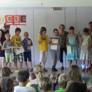 verabschiedung2016_06 Montessori-Schulzentrum Leipzig - Neuigkeiten Grundschule - Au revoir!