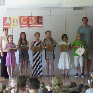 verabschiedung2016_08 Montessori-Schulzentrum Leipzig - Neuigkeiten Grundschule - Au revoir!