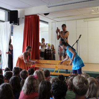 verabschiedung2017_03 Montessori-Schulzentrum Leipzig - Neuigkeiten Grundschule - Unsere Viertklässler sind 'ne sichere Bank!