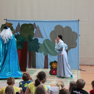 wht_firebird_10 Montessori-Schulzentrum Leipzig - Neuigkeiten Grundschule - Weiß-Pferd-Theater