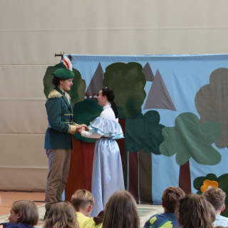 wht_firebird_12 Montessori-Schulzentrum Leipzig - Neuigkeiten Grundschule - Weiß-Pferd-Theater