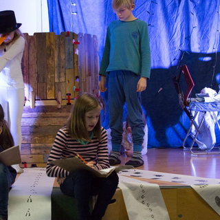 wanjaas_07 Montessori-Schulzentrum Leipzig - Neuigkeiten Grundschule - "Es klopft bei Wanja in der Nacht"